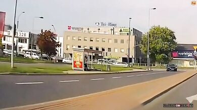 Nesmrtelný koloběžkář!