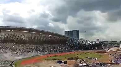 Demolice stadionu Shah Alam v Malajsii