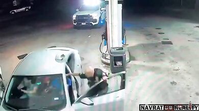 Opilý řidič v Texasu přejel dva policisty na benzínové pumpě