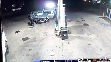 Opilý řidič v Texasu přejel dva policisty na benzínové pumpě