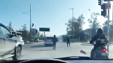 Road Rage - Motorkář vs. řidič SUV