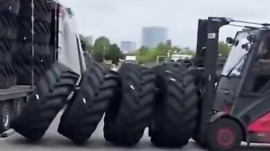 Profesionální vykládání pneumatik