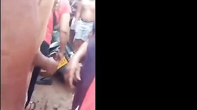 19letý mladík zemřel při útoku střelců