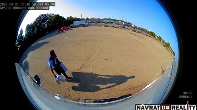 Policie pátrá po podezřelém z přepadení peněžního vozu