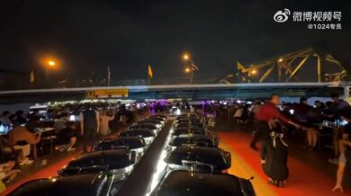 Romantická plavba po řece s překvapením