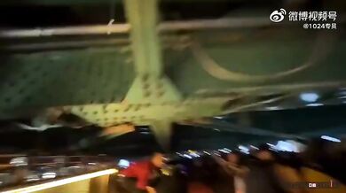 Romantická plavba po řece s překvapením