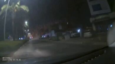 Střela zasáhla centrum města Tira