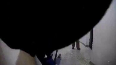 Ozbrojení migranti se pokusili obsadit luxusní byt