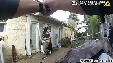 Policejní zásah proti nebezpečnému muži s páčidlem