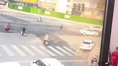 Nesmrtelný skútrař