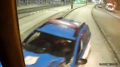 Nehoda vojenské policie a autobusu v Riu de Janeiru