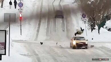 Pozor, klouže to! #9