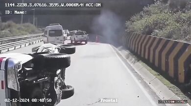 Obří balvan zabil tři lidi na silnici v Peru