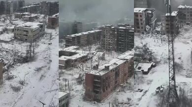 Dronové záběry ukazují zničené město Toretsk