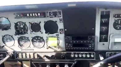 Dvě letadla se srazila na ranveji