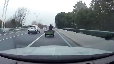 Kuriózní dopravní nehoda #3