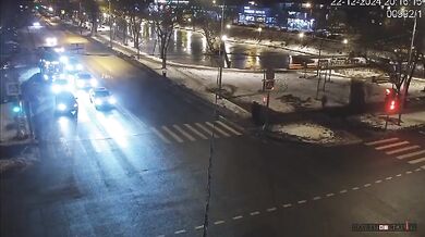 Srážka hasičského vozu a autobusu zranila deset lidí