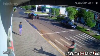 Žena sražena traktorem městského úřadu