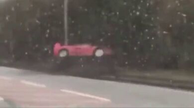 Vzácné Ferrari F40 havarovalo ve Velké Británii