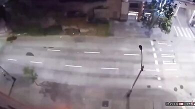 Nebezpečná zatáčka na výjezdu z Interstate 5 v Seattlu způsobuje časté nehody