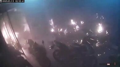 Požár v opravně motocyklů