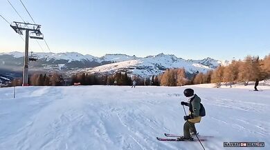 Srážka lyžařů na svahu