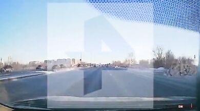 Auto explodovalo na dálnici kvůli zapálené cigaretě