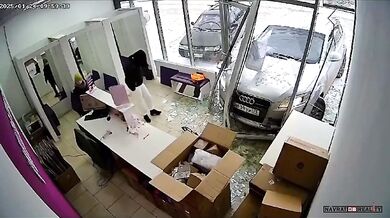 Řidič si spletl plynový pedál s brzdou