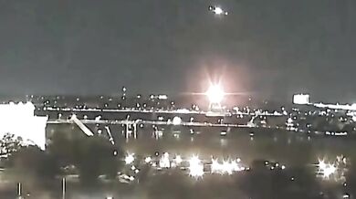 Tragická letecká nehoda u Washingtonu: Přes 60 obětí po srážce letadla s vojenským vrtulníkem