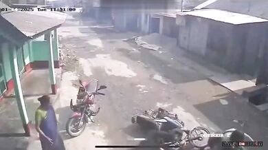 Indický pouliční tanečník