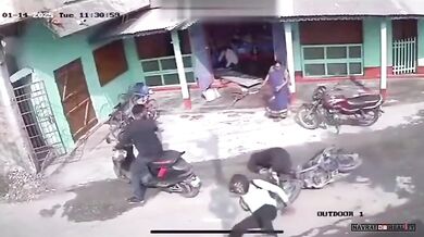 Indický pouliční tanečník