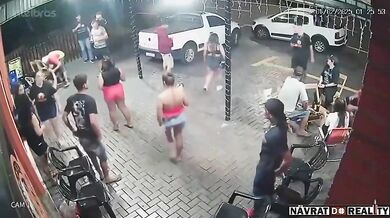 Žena ubodala muže k smrti