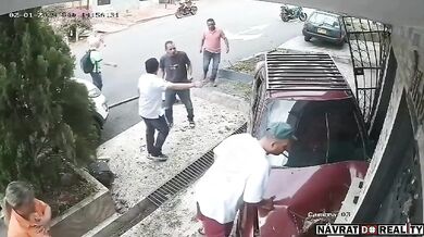 Zahradničení před domem stálo muže život