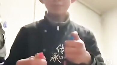 Blbec se zapalovačem