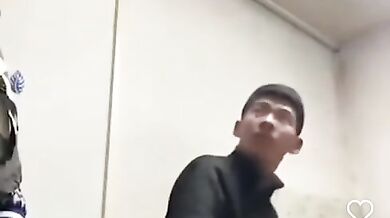 Blbec se zapalovačem