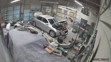 Pracovní nehoda v autoservisu