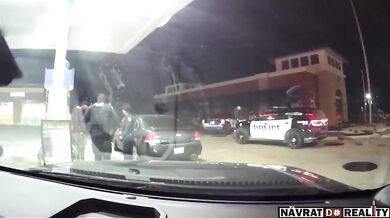 Muž se smrtelně postřelil na benzínové stanici v Illinois