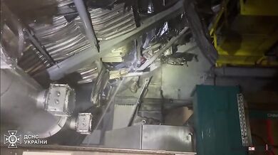 Ruský dron zasáhl ochranný štít Černobylské elektrárny