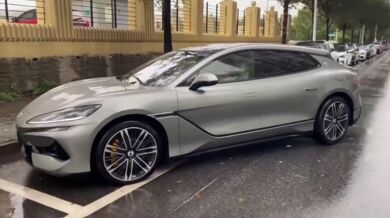 Automatické parkování s BYD Denza Z9 GT