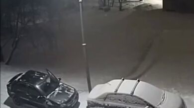 Parkování u ledové skluzavky