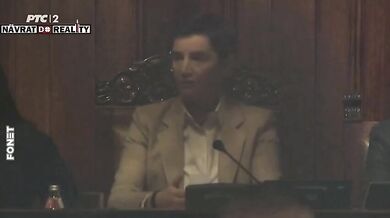 Chaos v srbském parlamentu