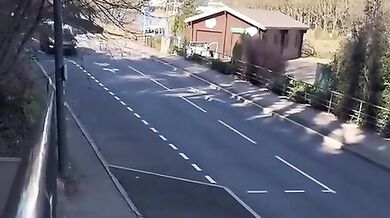 Nebezpečný obrubník