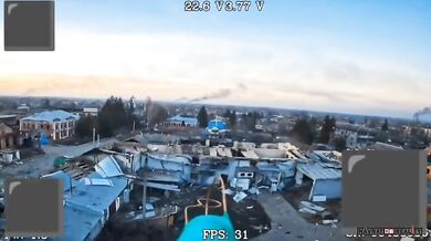 Přelet dronu nad ruským městem Sudža v Kurské oblasti