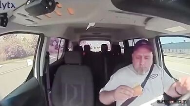 Nečekaná dopravní nehoda během svačinky