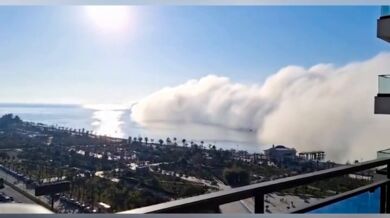 Ohromující mlžné tsunami v Batumi