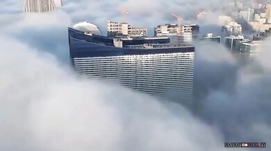 Ohromující mlžné tsunami v Batumi