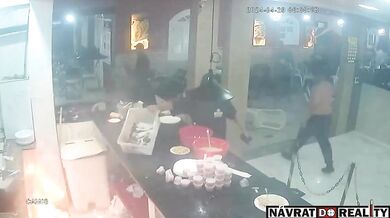 Ohnivý den v restauraci