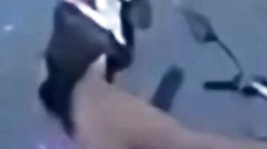 Nebezpečí spojená s používáním mobilního telefonu na motocyklu