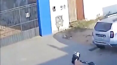 Nebezpečí spojená s používáním mobilního telefonu na motocyklu