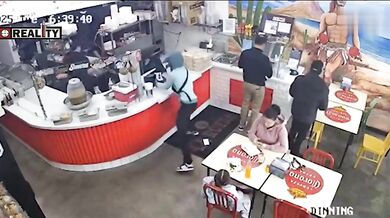 Zloději ukradli celou pokladnu z taco bistra v Bellflower